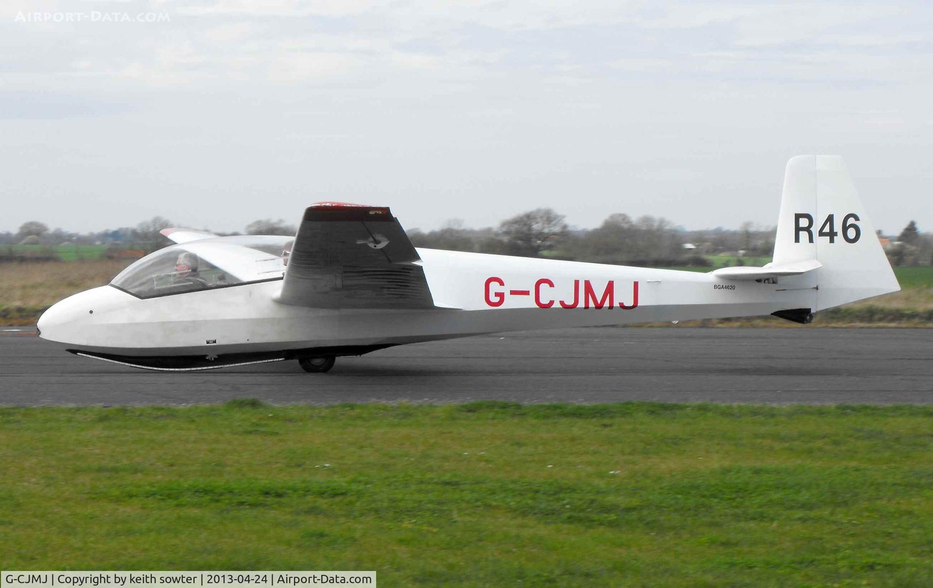 G-CJMJ, Schleicher ASK-13 C/N 13616, Visiting glider at Tibenham