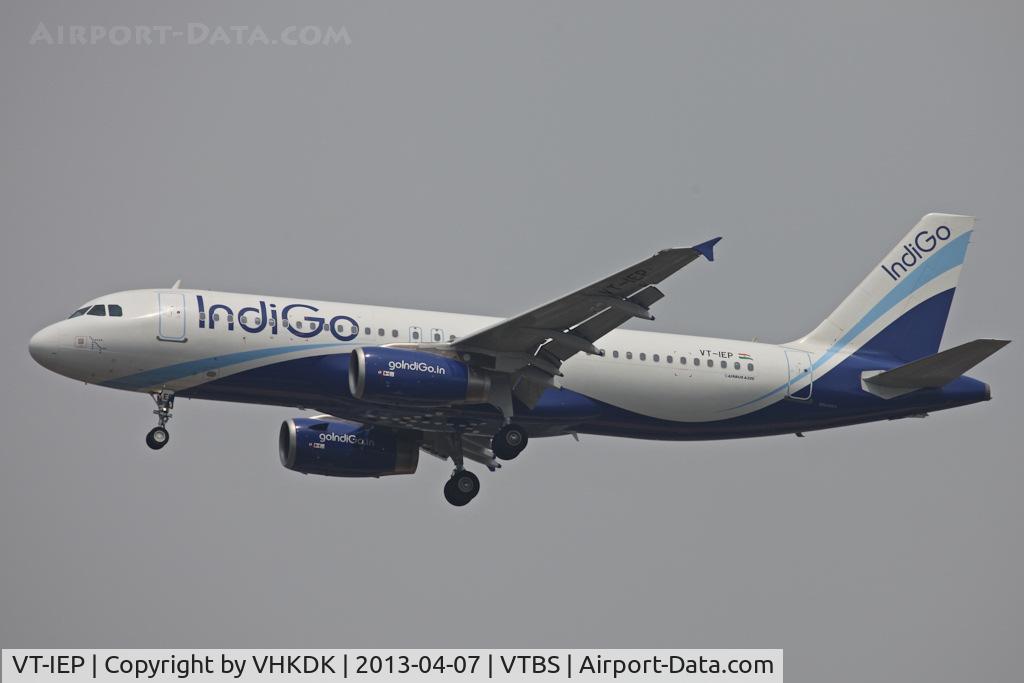 VT-IEP, 2012 Airbus A320-232 C/N 5027, Landing on rwy 19R