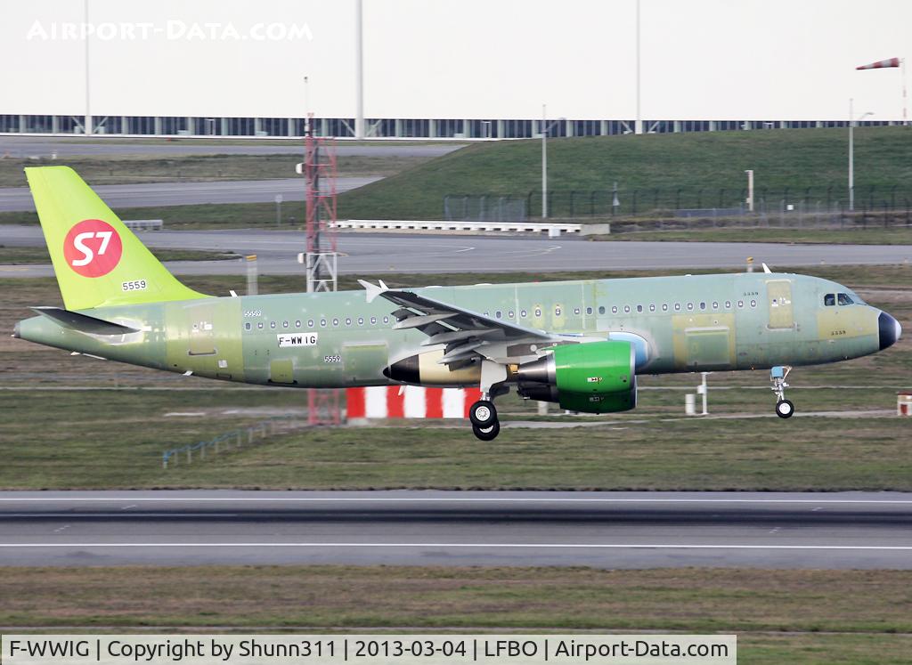 F-WWIG, 2013 Airbus A320-214 C/N 5559, C/n 5559 - For S7 Airlines
