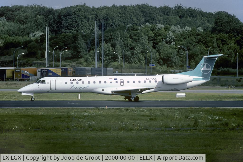 LX-LGX, 1999 Embraer EMB-145LU (ERJ-145LU) C/N 145147, old colours