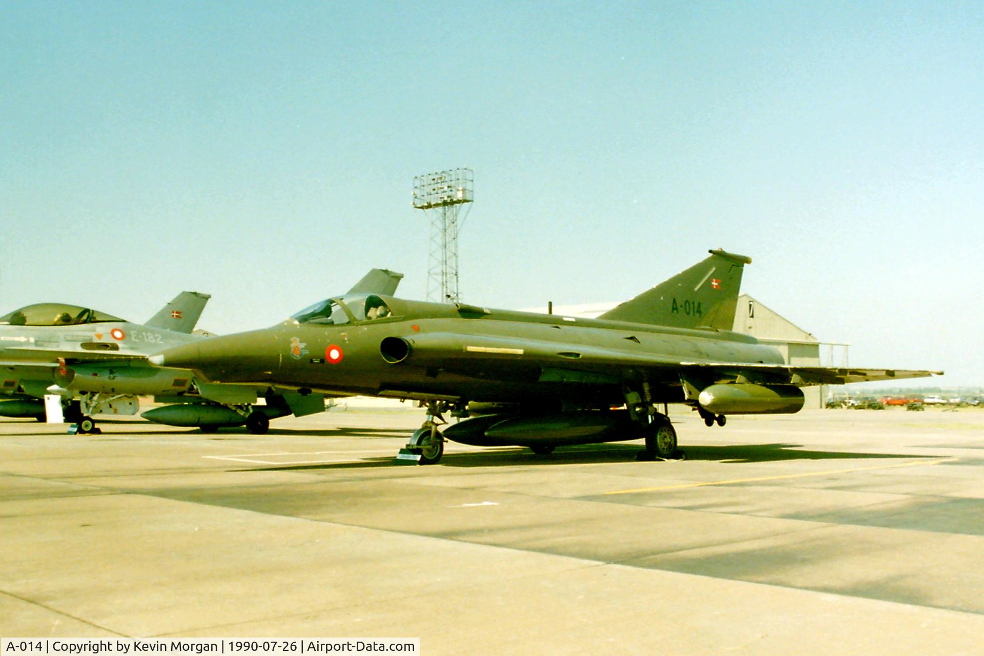 A-014, 1971 Saab F-35 Draken C/N 35-1014, Raf Brawdy Airshow 26/07/90