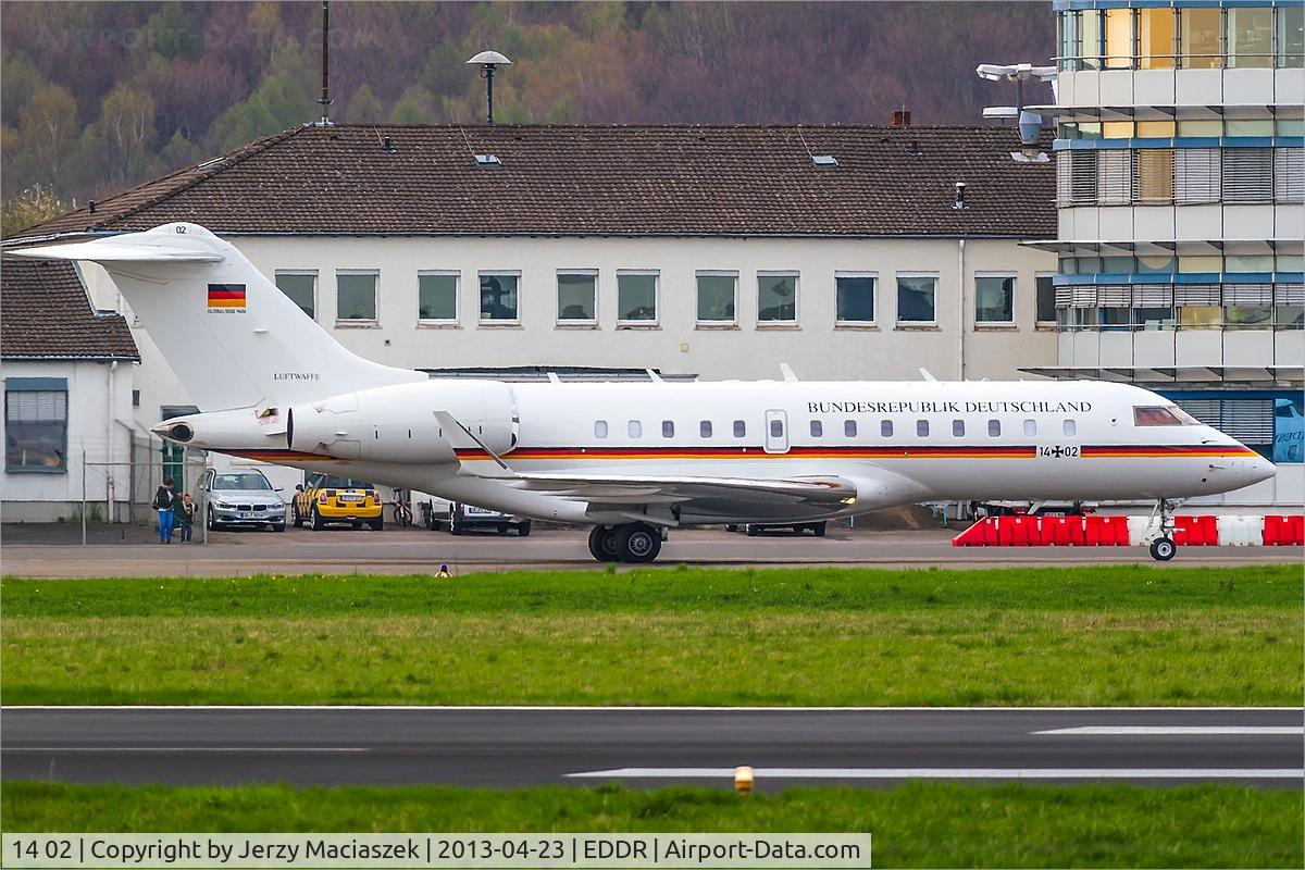 14 02, 2010 Bombardier BD-700-1A11 Global 5000 C/N 9404, Bombardier BD-700-1A11