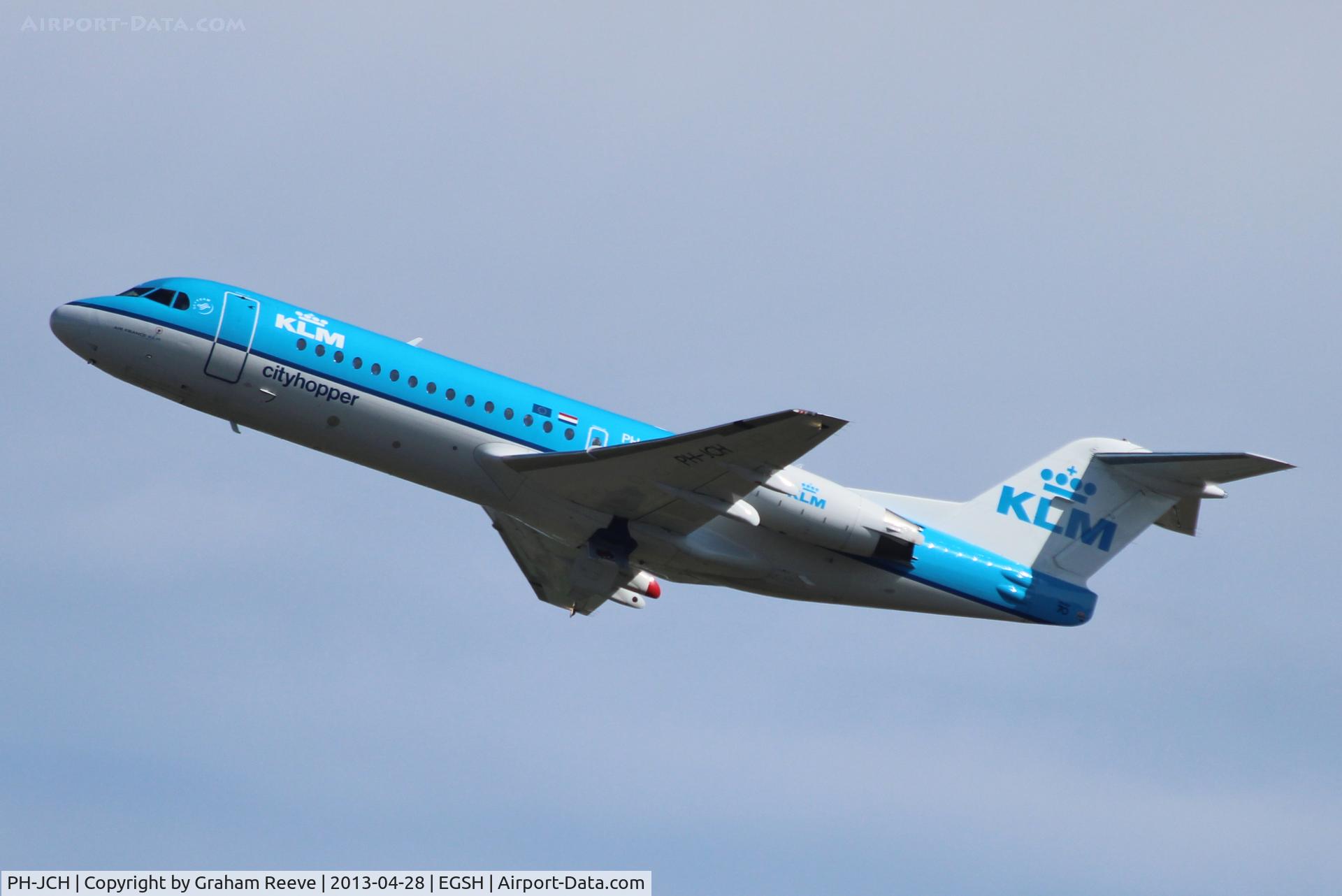 PH-JCH, 1994 Fokker 70 (F-28-0070) C/N 11528, Just airbourne.