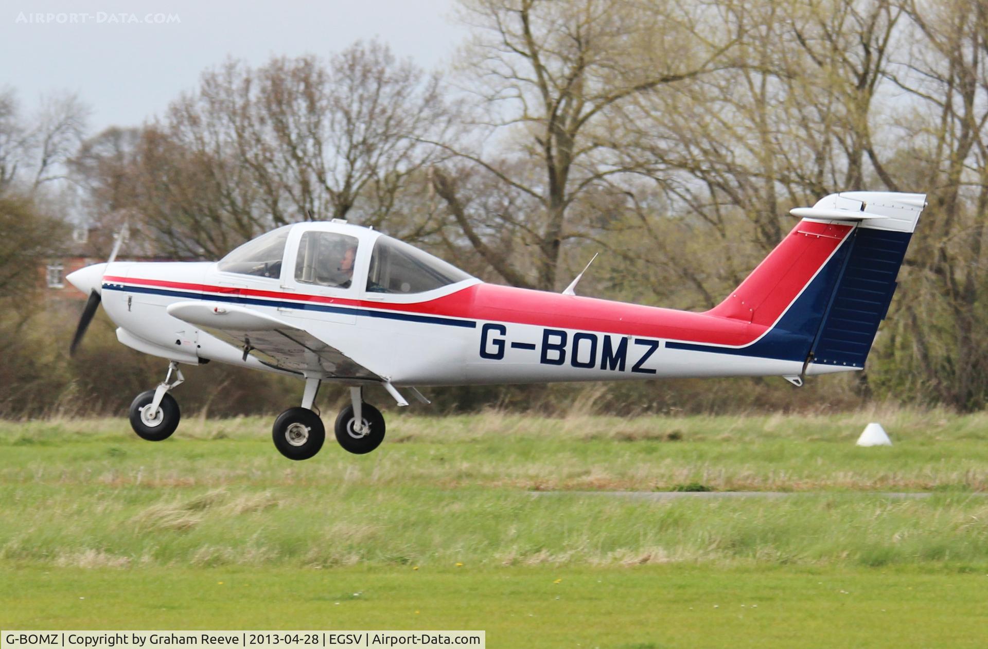 G-BOMZ, 1978 Piper PA-38-112 Tomahawk Tomahawk C/N 38-78A0635, Just airbourne.
