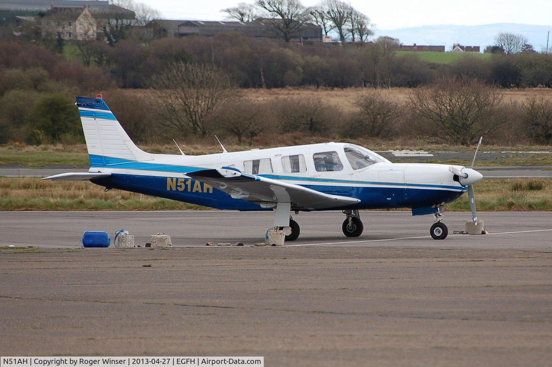 N51AH, 1984 Piper PA-32R-301 C/N 32R-8413017, Visiting Saratoga SP.