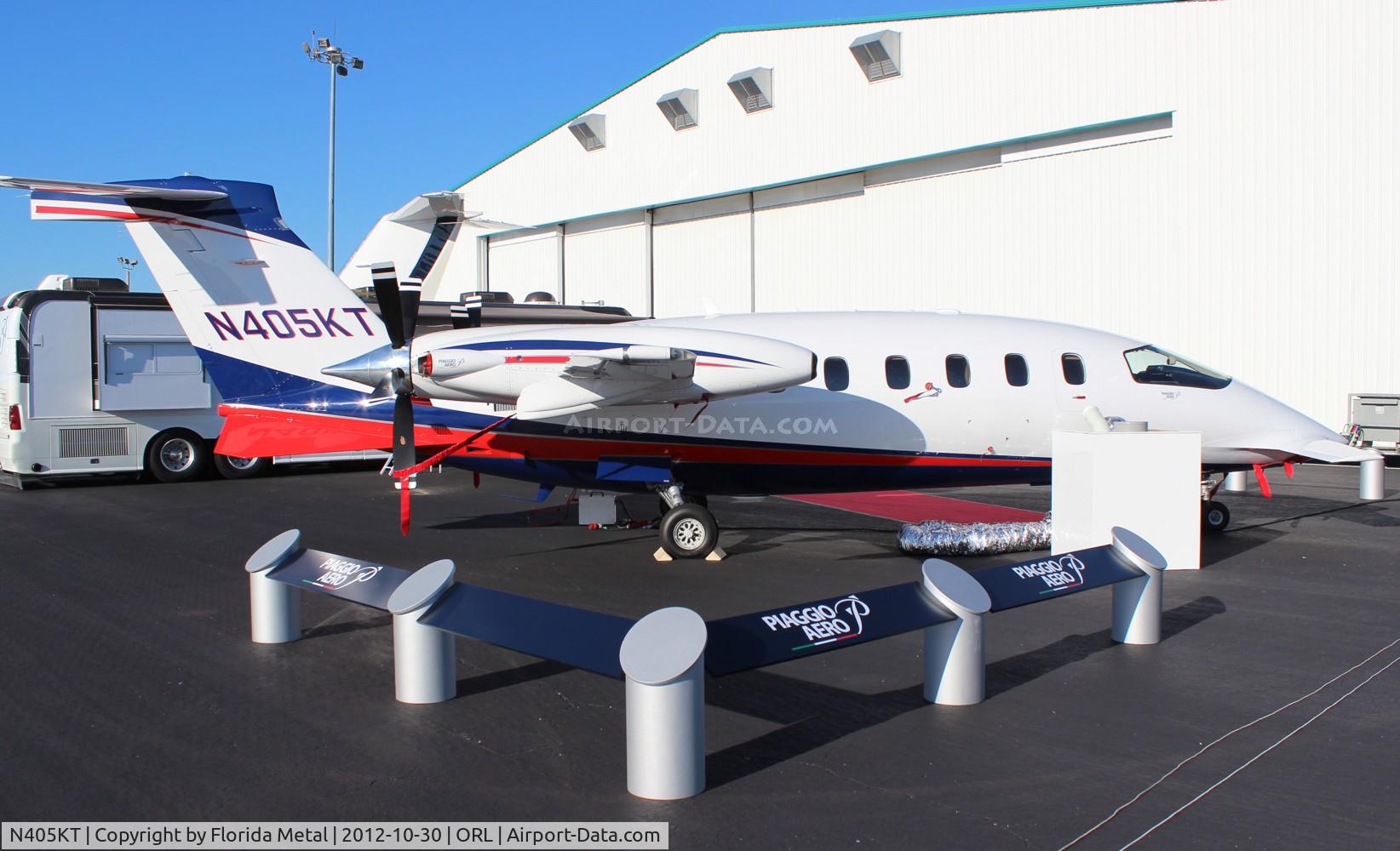 N405KT, 2009 Piaggio P-180 C/N 1190, P180 Avanti at NBAA