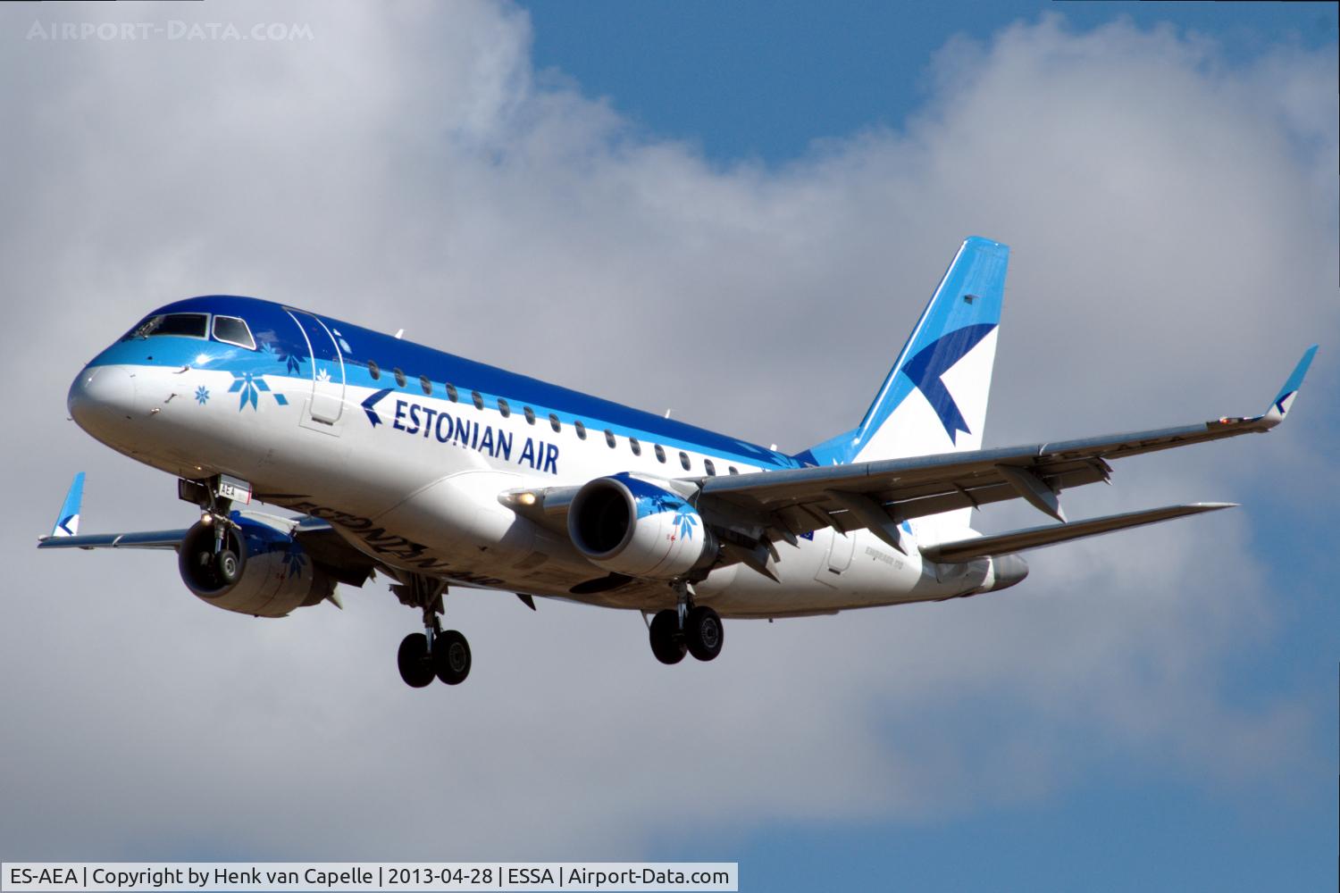ES-AEA, 2005 Embraer 170LR (ERJ-170-100LR) C/N 17000093, Estonian Air Embraer ERJ-170 approaching Stockholm Arlanda airport, Sweden.