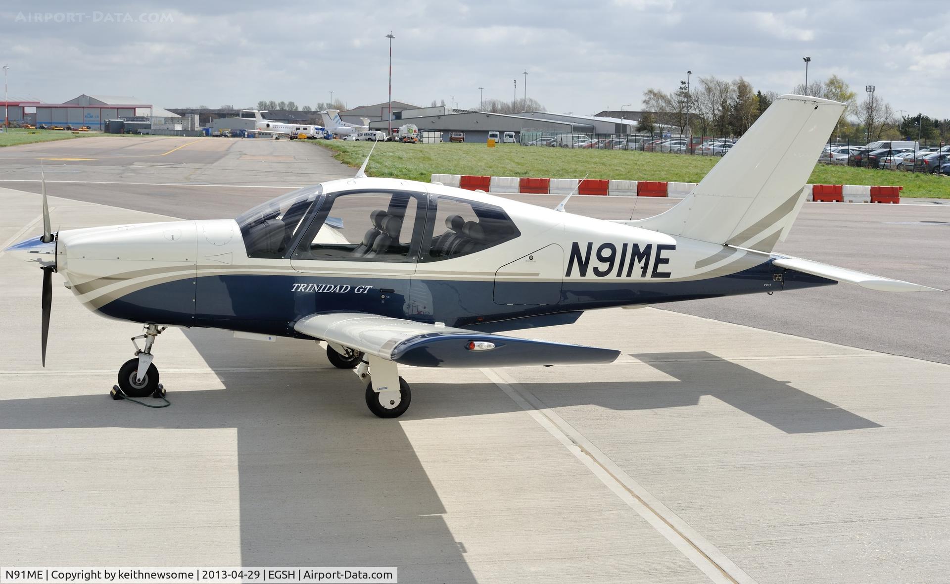N91ME, Socata TB-20 Trinidad C/N 2152, Sitting in the midday sun !