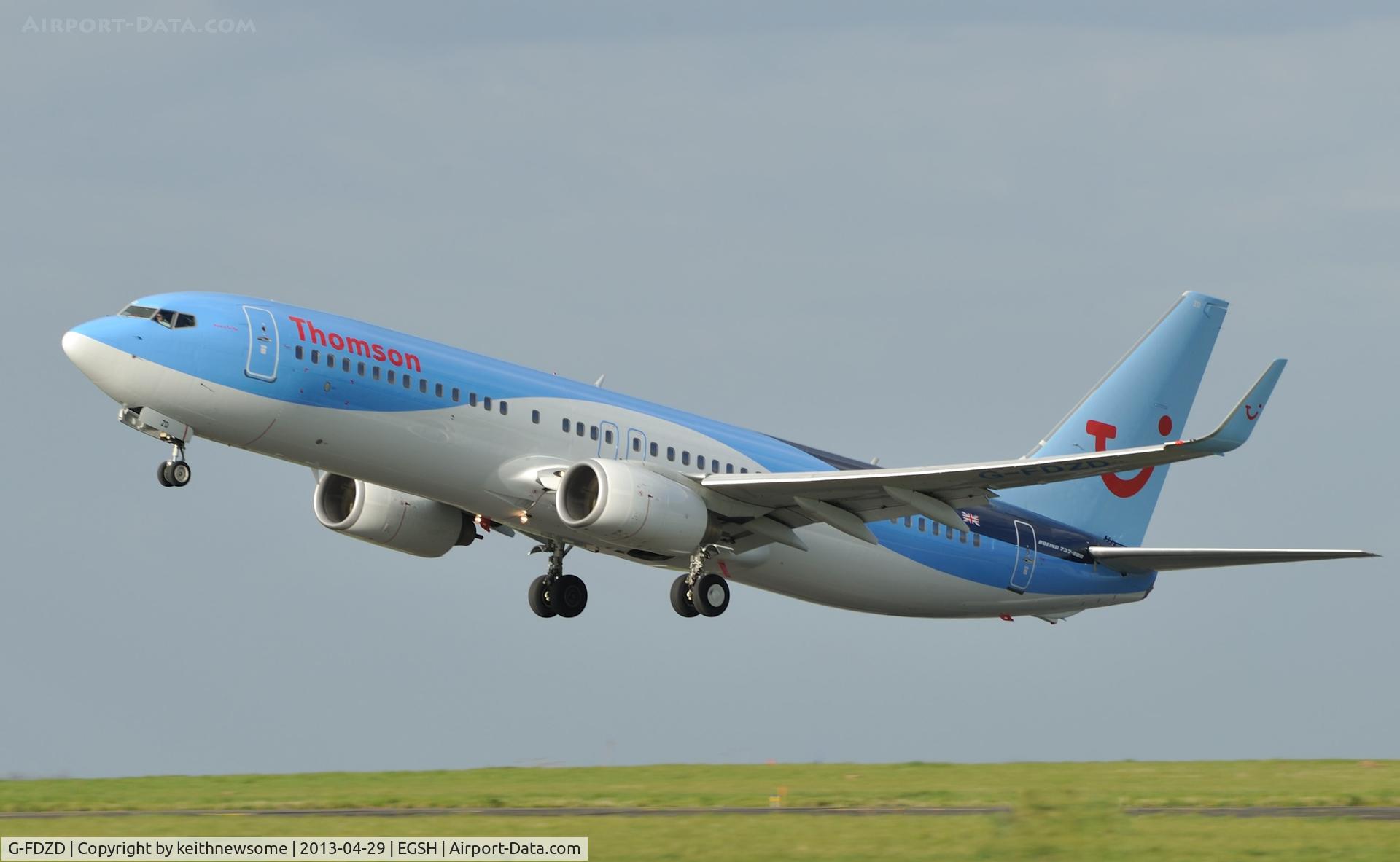 G-FDZD, 2007 Boeing 737-8K5 C/N 35132, Another party bound for 'Playa de las Americas' ?