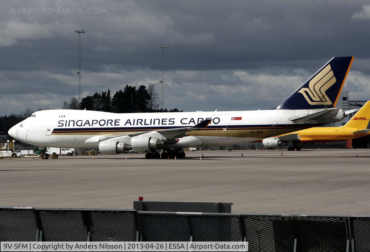 9V-SFM, 2003 Boeing 747-412F/SCD C/N 32898, Parked at stand R7.