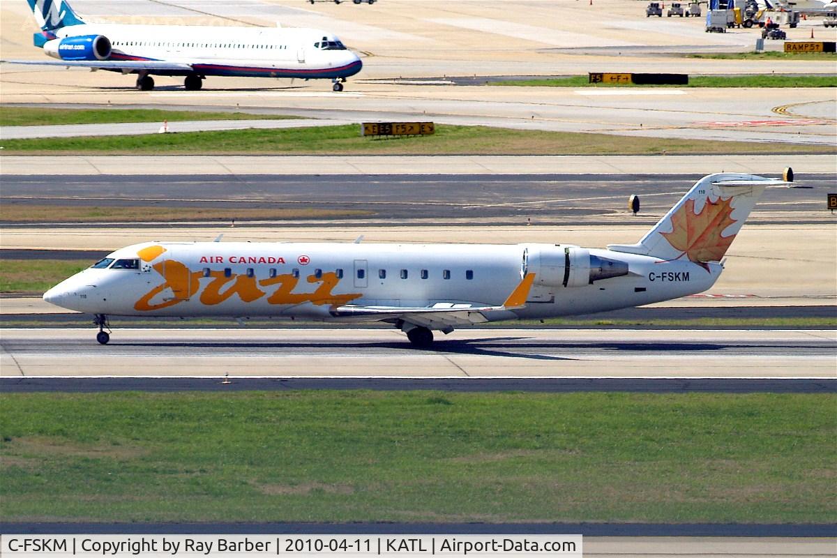 C-FSKM, 1995 Canadair CRJ-100ER (CL-600-2B19) C/N 7071, Canadair CRJ-100ER [7071] (Air Canada Jazz) Atlanta-Hartsfield~N 11/04/2010