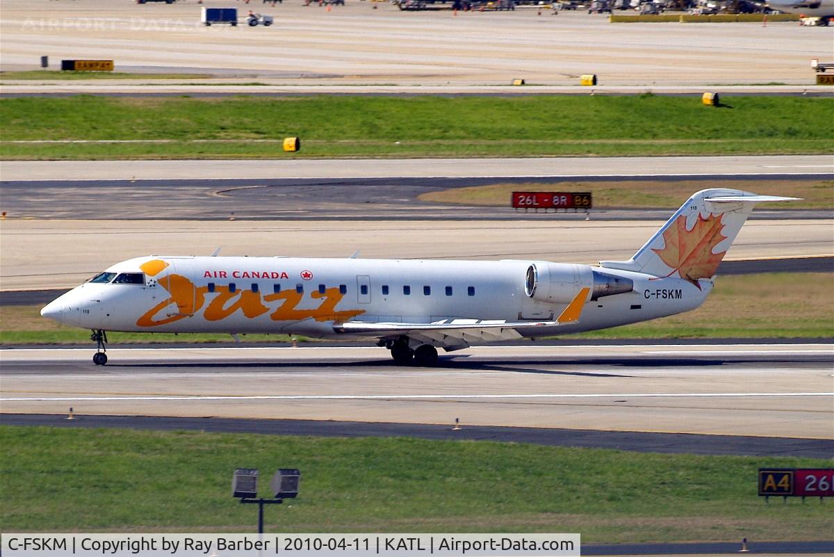 C-FSKM, 1995 Canadair CRJ-100ER (CL-600-2B19) C/N 7071, Canadair CRJ-100ER [7071] (Air Canada Jazz) Atlanta-Hartsfield~N 11/04/2010