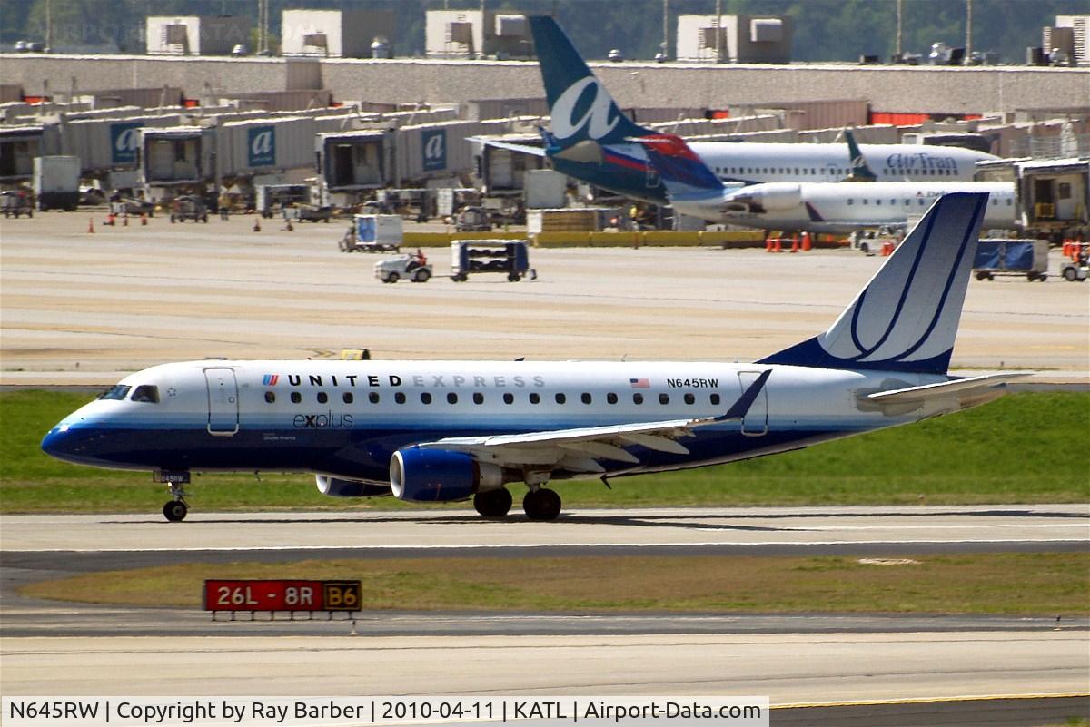 N645RW, 2005 Embraer 170SE (ERJ-170-100SE) C/N 17000064, Embraer Emb-170-100SE [17000064] (United Express) Atlanta-Hartsfield~N 11/04/2010. Seen departing.