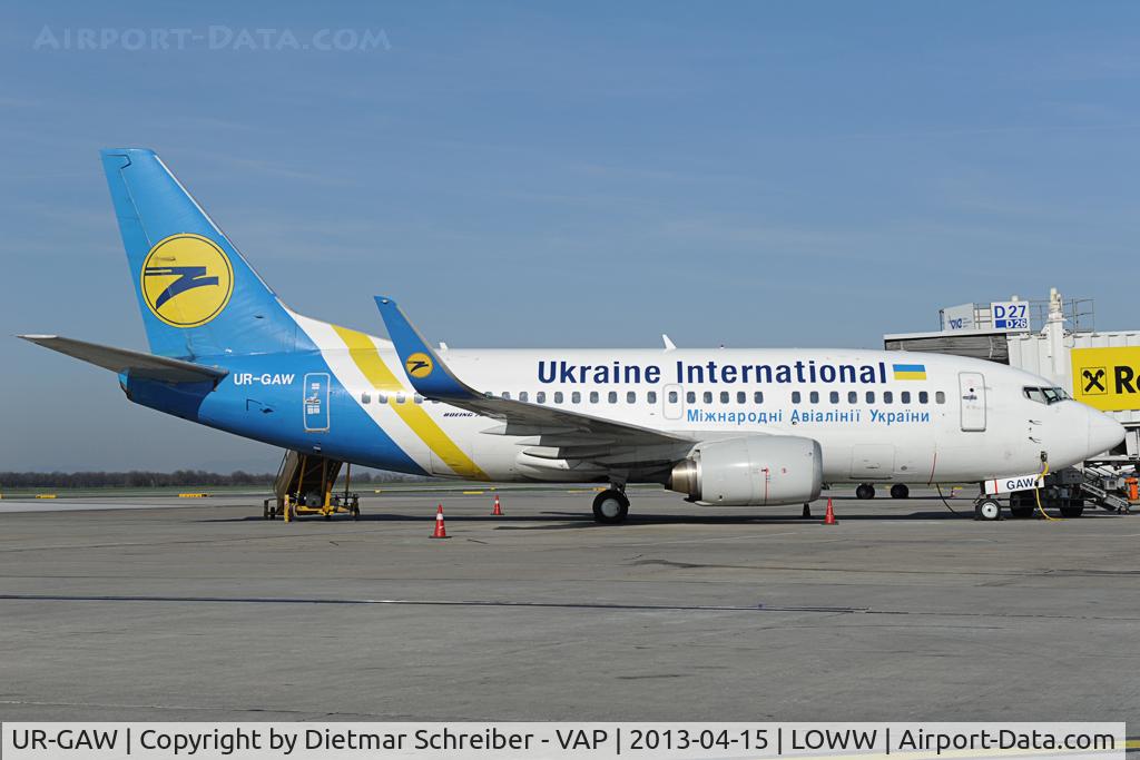 UR-GAW, 1991 Boeing 737-5Y0 C/N 24898, Ukraine International Boeing 737-500