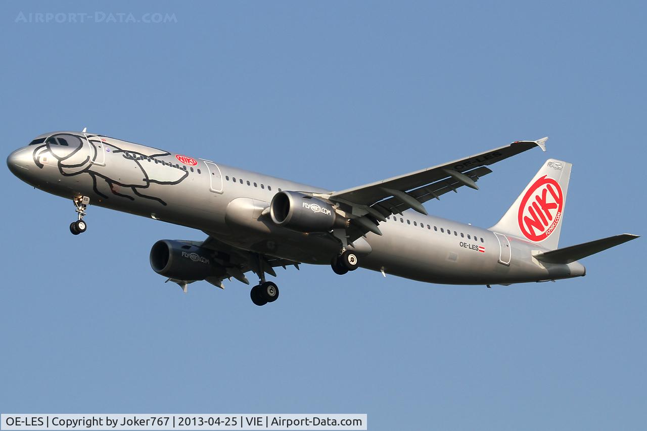 OE-LES, 2008 Airbus A321-211 C/N 3504, NIKI