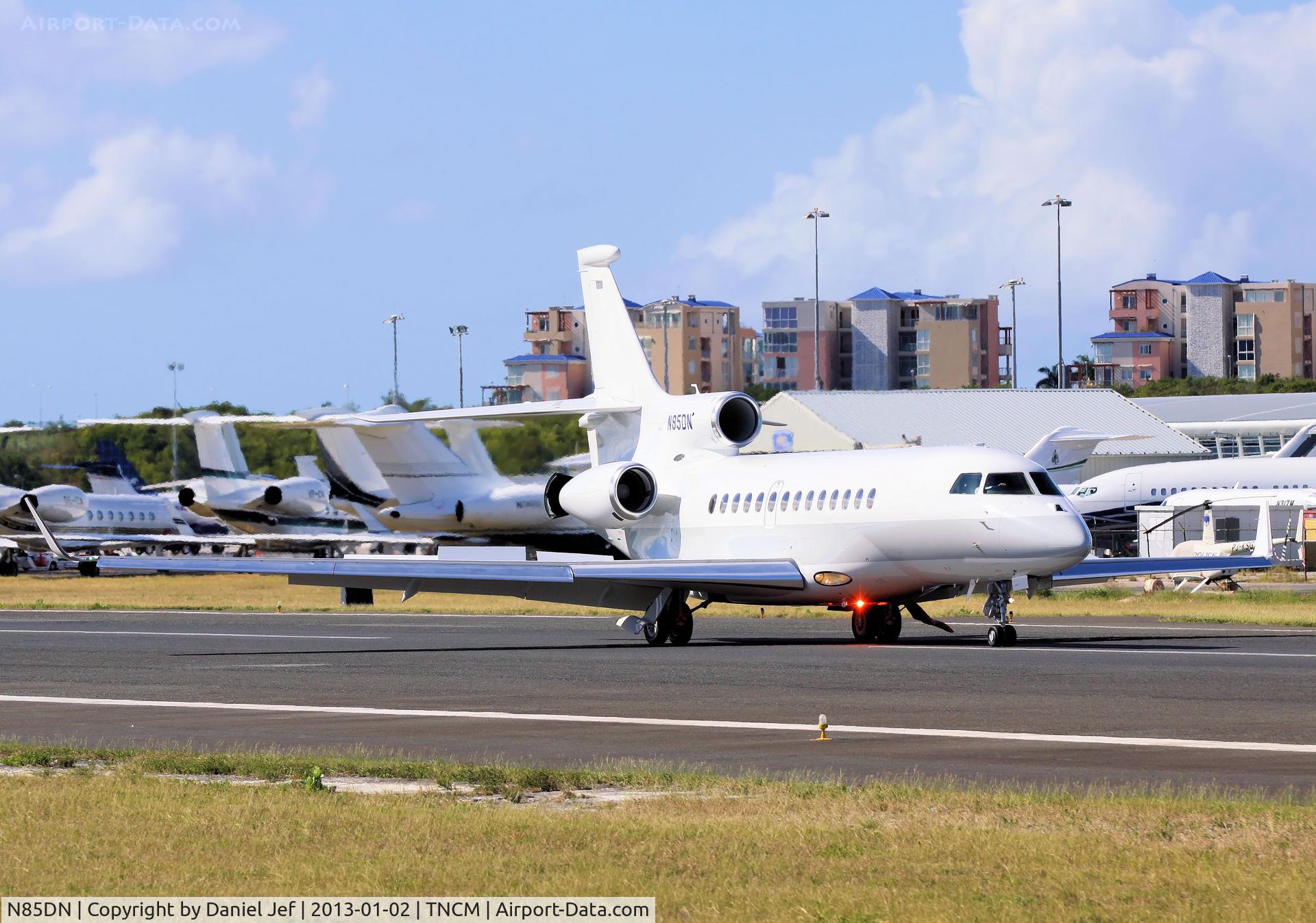 N85DN, 2011 Dassault Falcon 7X C/N 130, N85DN