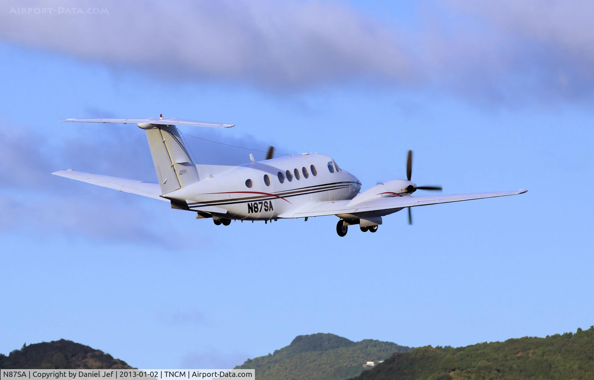 N87SA, 1982 Beech B200 King Air C/N BB-1089, N87SA