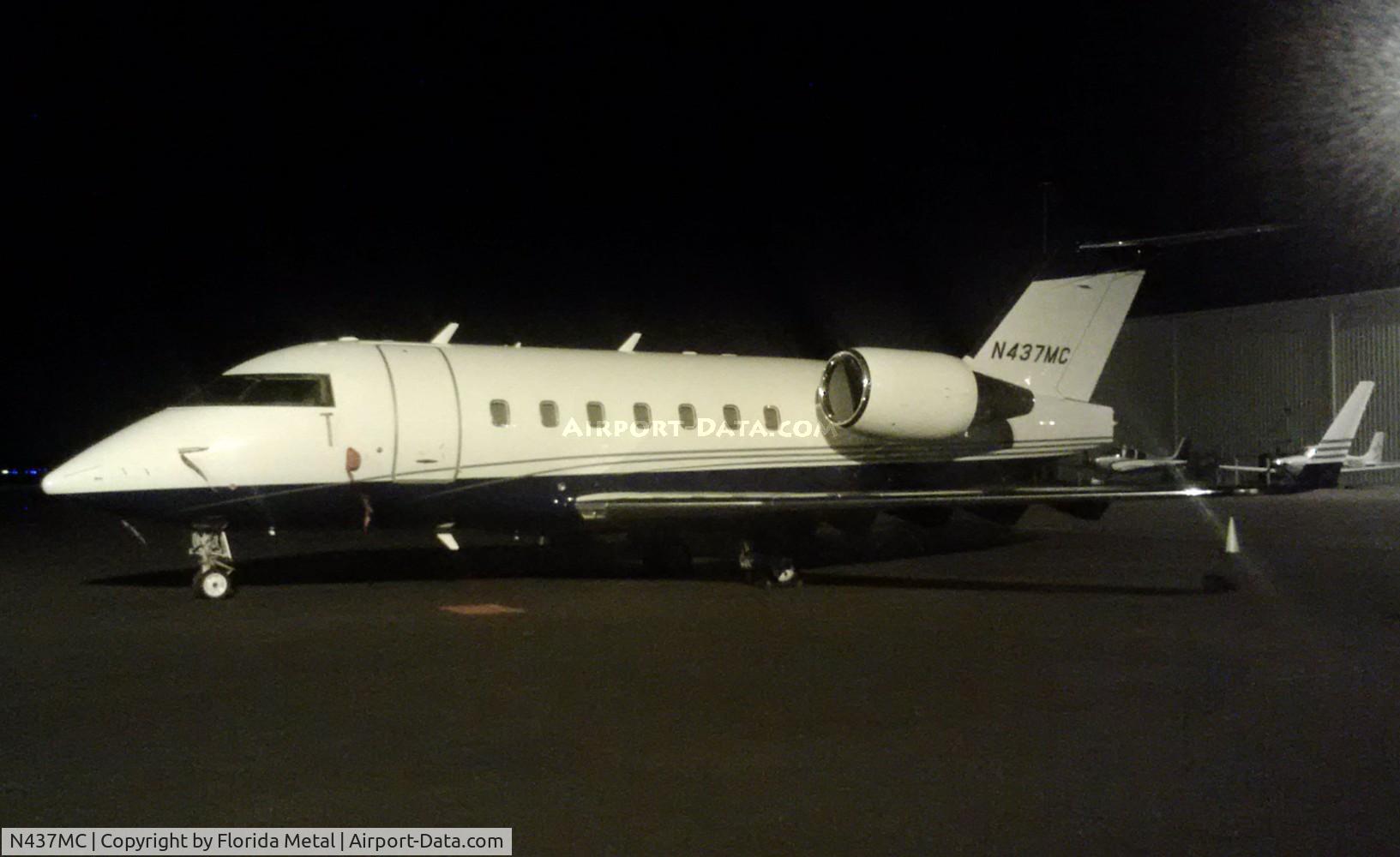 N437MC, 2002 Bombardier Challenger 604 (CL-600-2B16) C/N 5537, Challenger 604 taken with cell cam