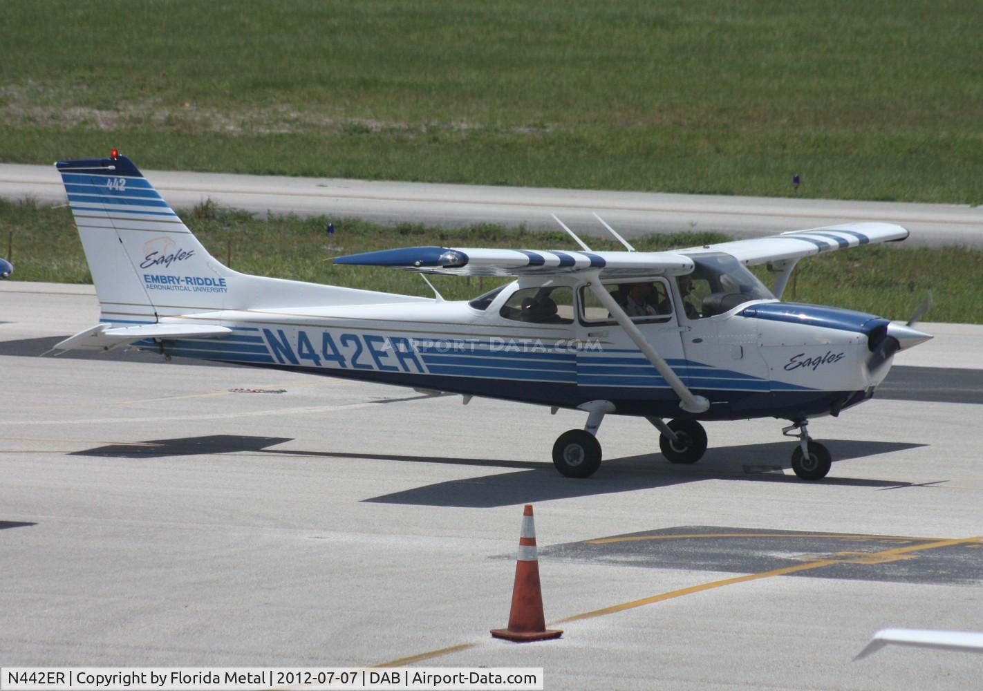 N442ER, 2017 Cessna 172S C/N 172S12029, Embry Riddle C172S