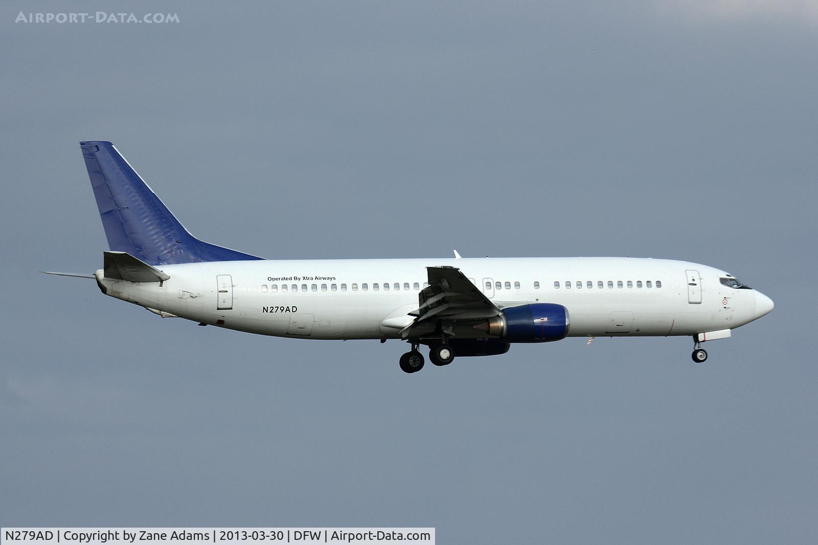 N279AD, 1992 Boeing 737-4Q8 C/N 26279, Landing at DFW Airport