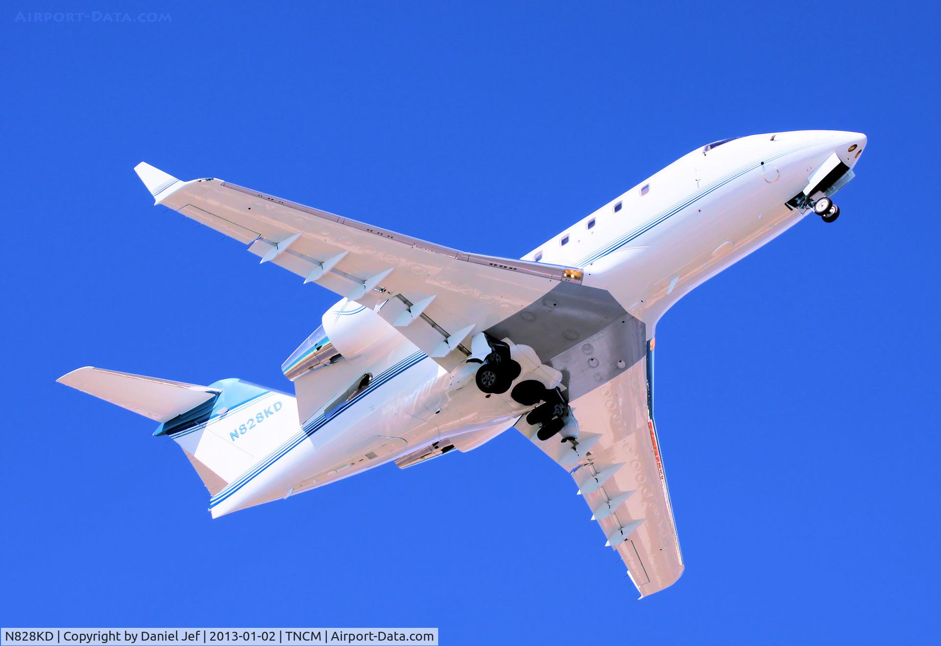 N828KD, 2004 Bombardier Challenger 604 (CL-600-2B16) C/N 5584, N828KD