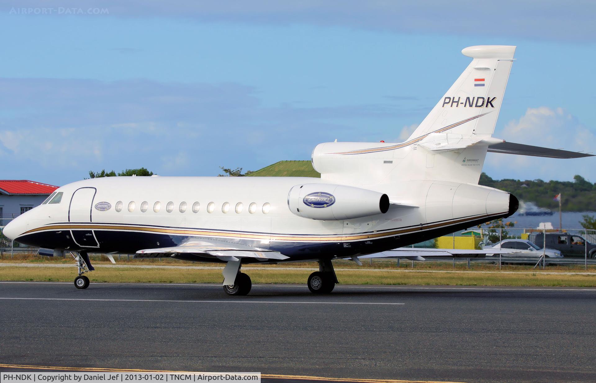 PH-NDK, 1998 Dassault Falcon 900B C/N 175, PH-NDK