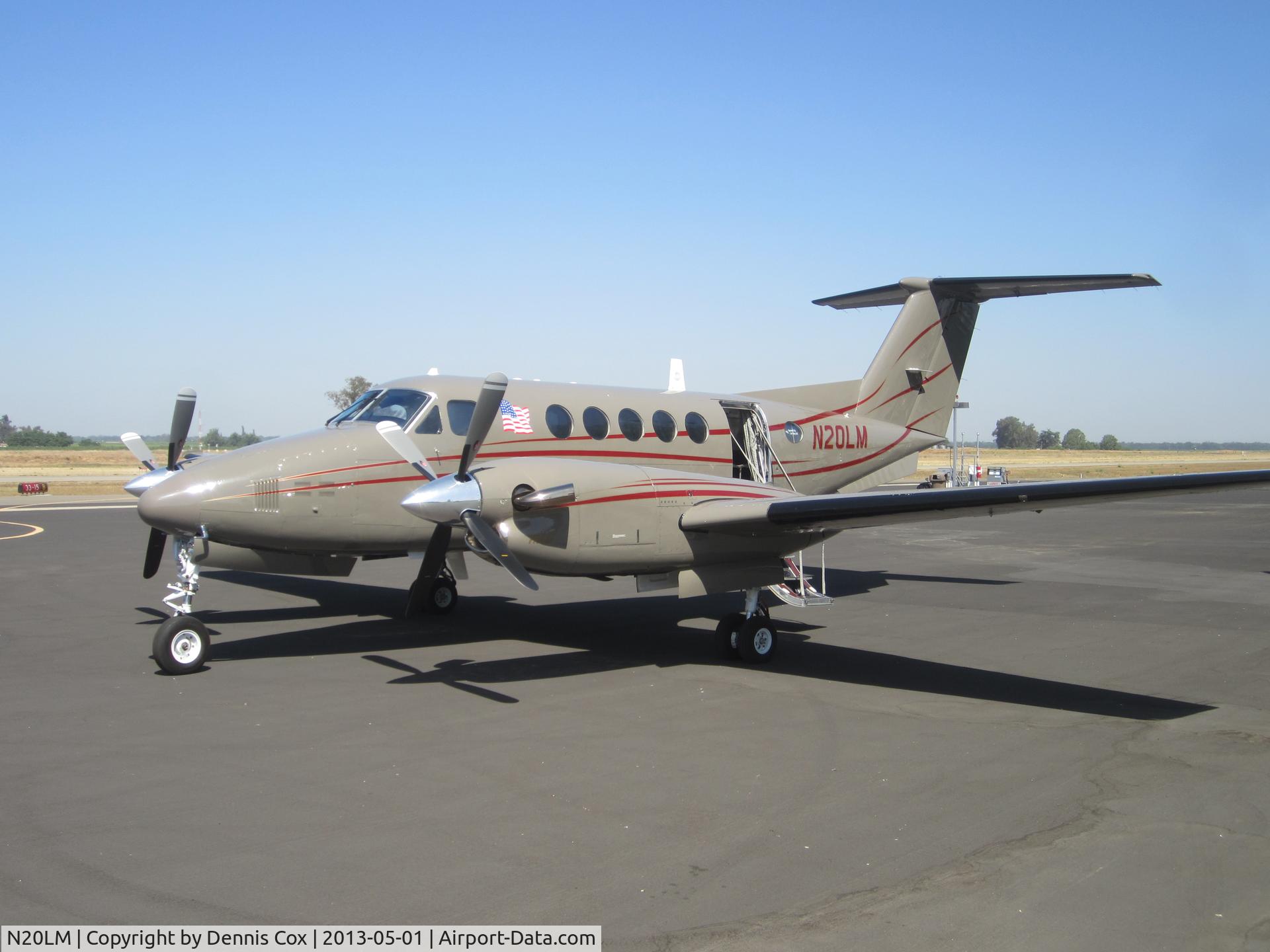 N20LM, 1979 Beech A200 C/N BC-67, One beautiful airplane