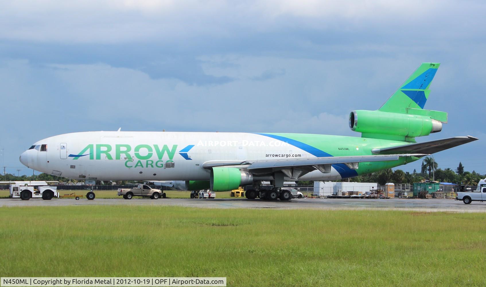 N450ML, 1980 McDonnell Douglas DC-10-30F C/N 47831, Arrow Air DC-10-30F soon to be broken up
