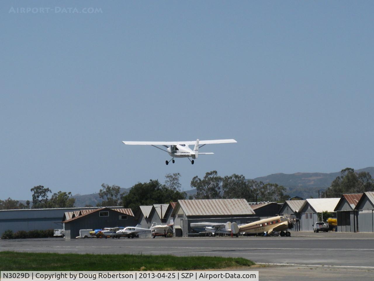 N3029D, 2011 Cessna 162 Skycatcher C/N 16200097, 2011 Cessna 162 SKYCATCHER LSA, Continental O-200-D lightweight 100 Hp, takeoff climb Rwy 22
