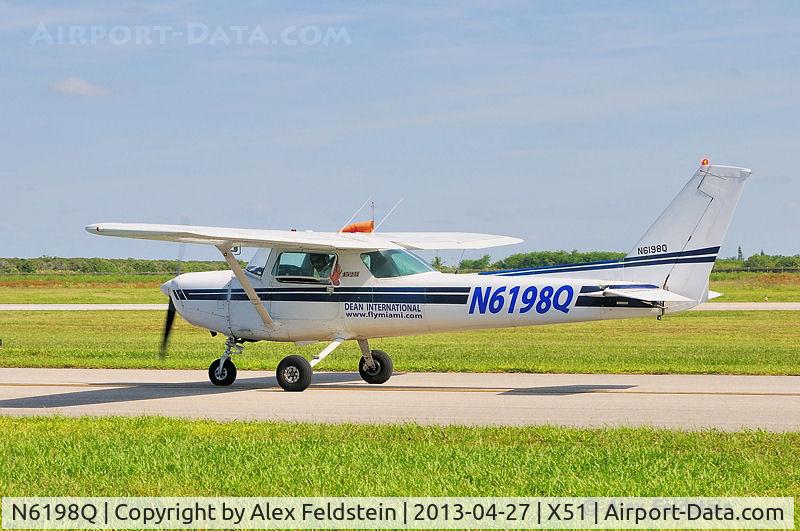 N6198Q, 1981 Cessna 152 C/N 15285190, @Homestead