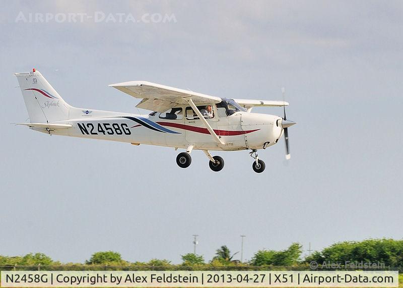 N2458G, 2000 Cessna 172R C/N 17280893, @Homestead