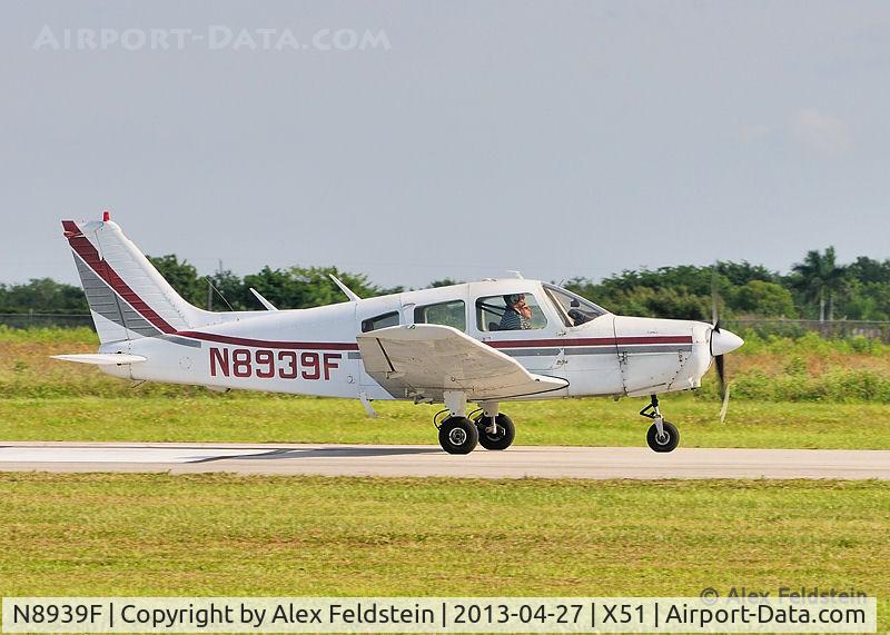 N8939F, Piper PA-28-151 C/N 28-7715295, @Homestead