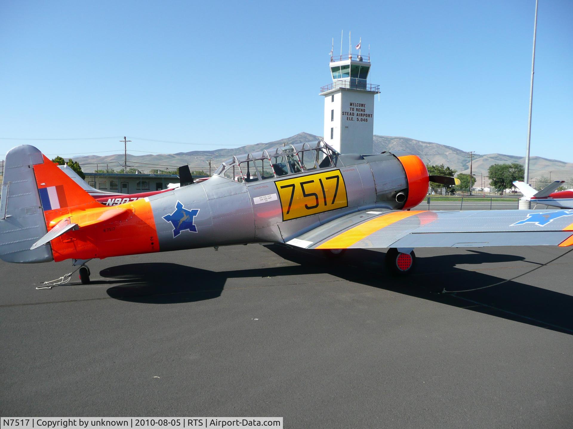 N7517, 1943 North American AT-6D Texan C/N 88-15052, North American At-6D