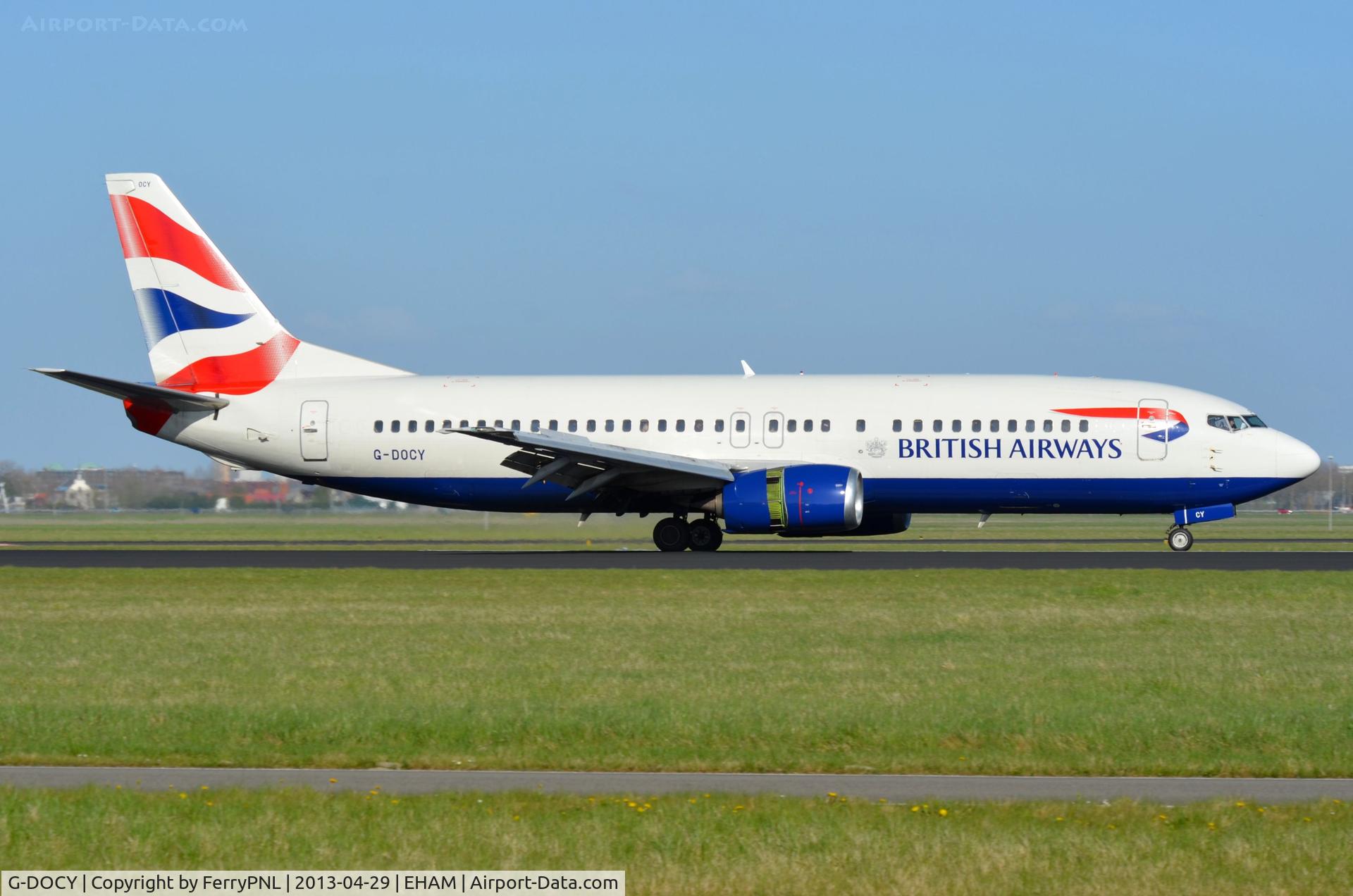 G-DOCY, 1993 Boeing 737-436 C/N 25844, British B734 using reverse to slow down.