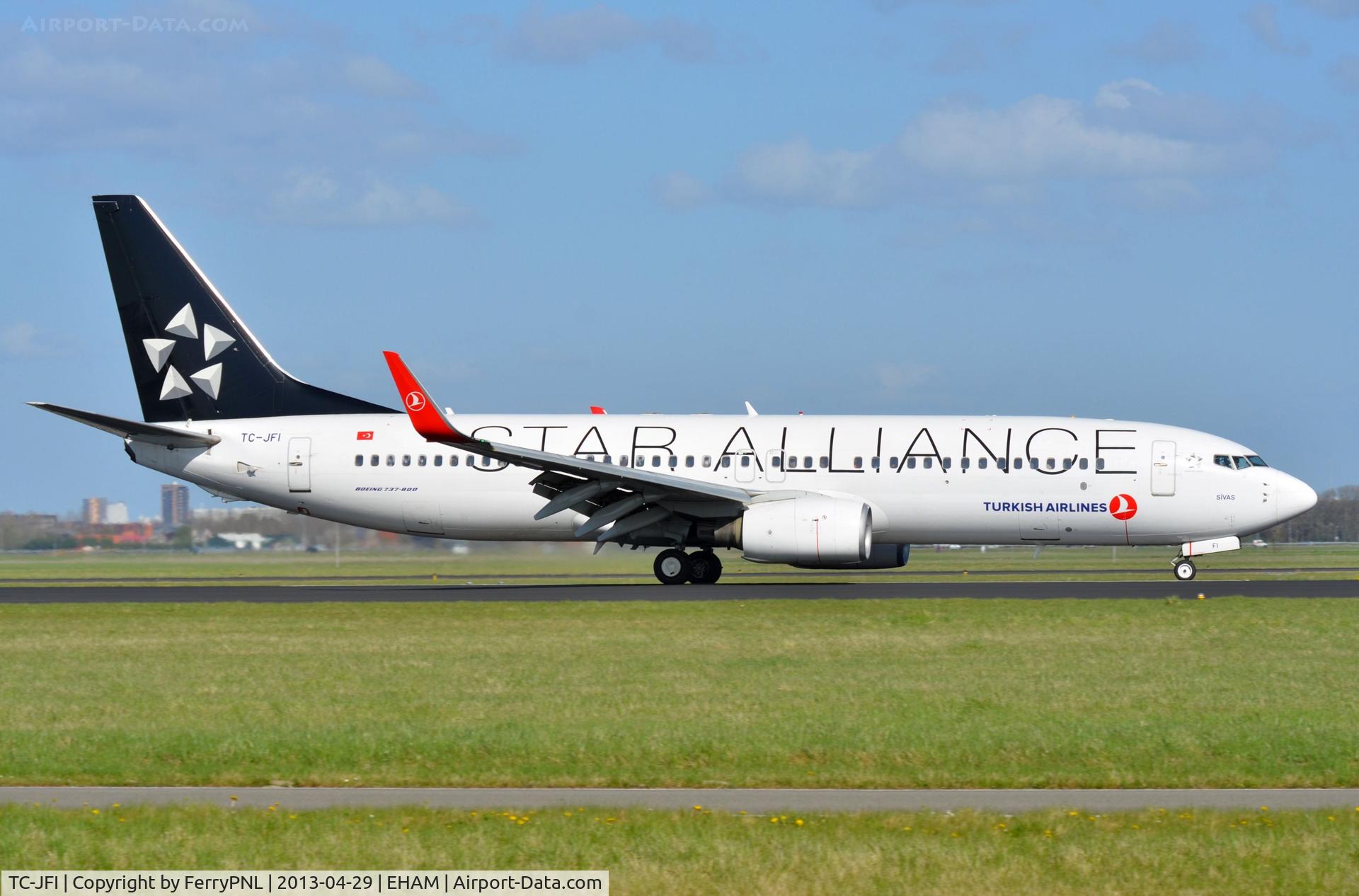 TC-JFI, 1999 Boeing 737-8F2 C/N 29771, Turkish B738 in Star Alliance c/s