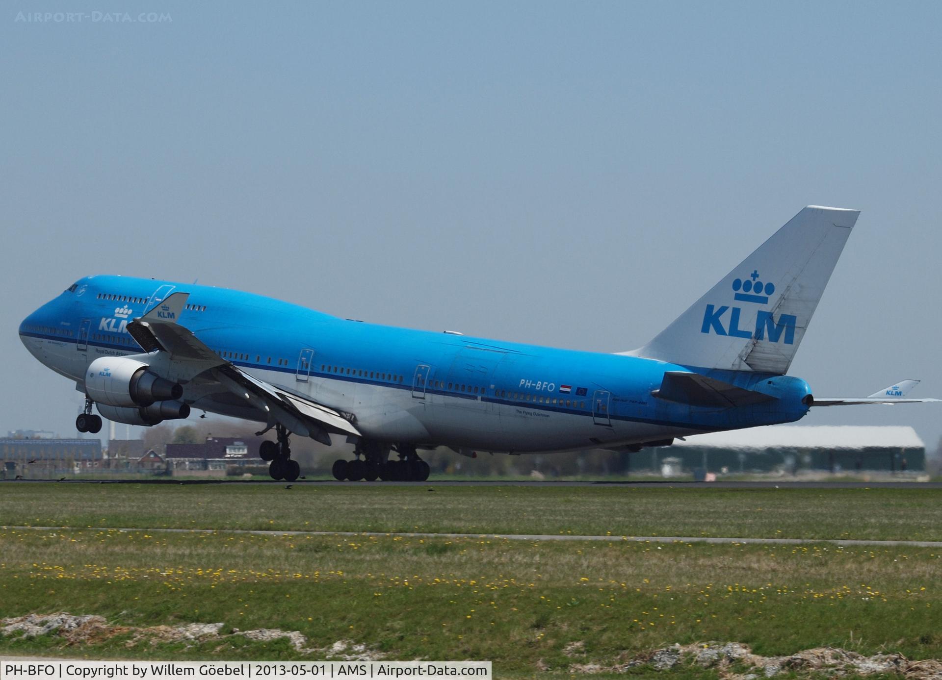 PH-BFO, 1992 Boeing 747-406BC C/N 25413, Take off from runway 36L of Schiphol Airport