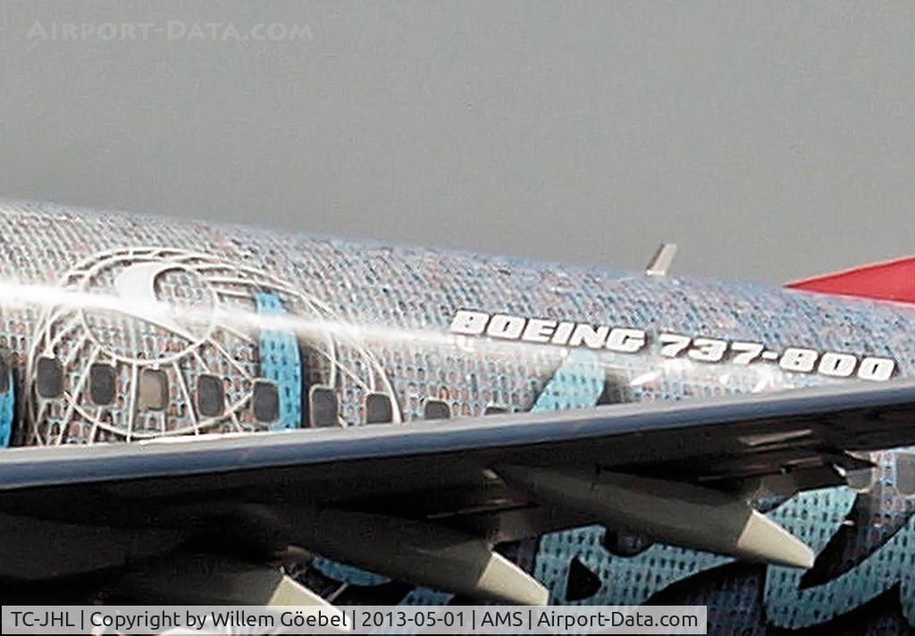 TC-JHL, 2011 Boeing 737-8F2 C/N 40976, The body is full with Photo,s