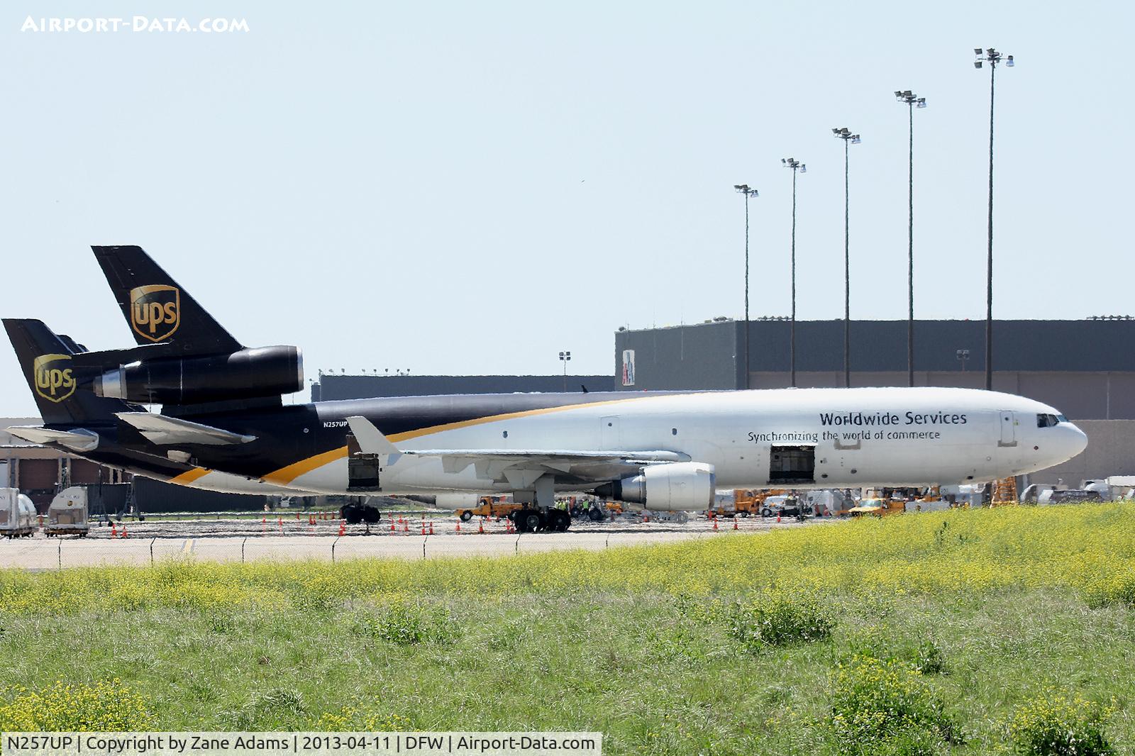 N257UP, 1992 McDonnell Douglas MD-11F C/N 48451, UPS at DFW Airport