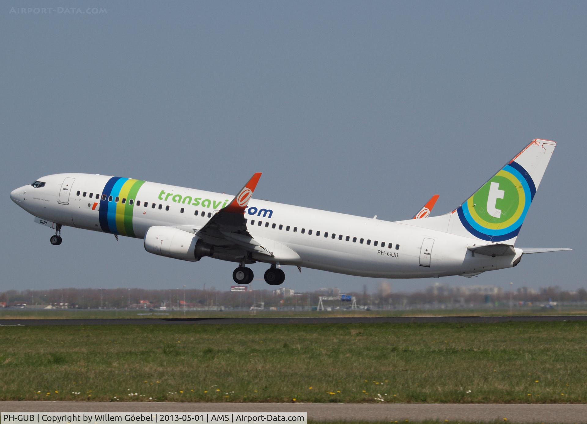 PH-GUB, Boeing 737-8EH C/N 35832/3309, Take off from runway 36L of Schiphol Airport