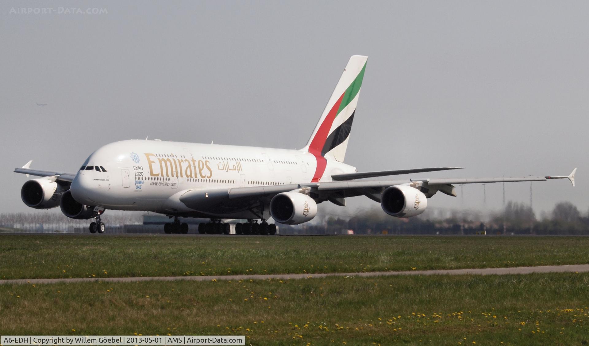 A6-EDH, 2009 Airbus A380-861 C/N 025, Take off from runway 36L of Schiphol Airport