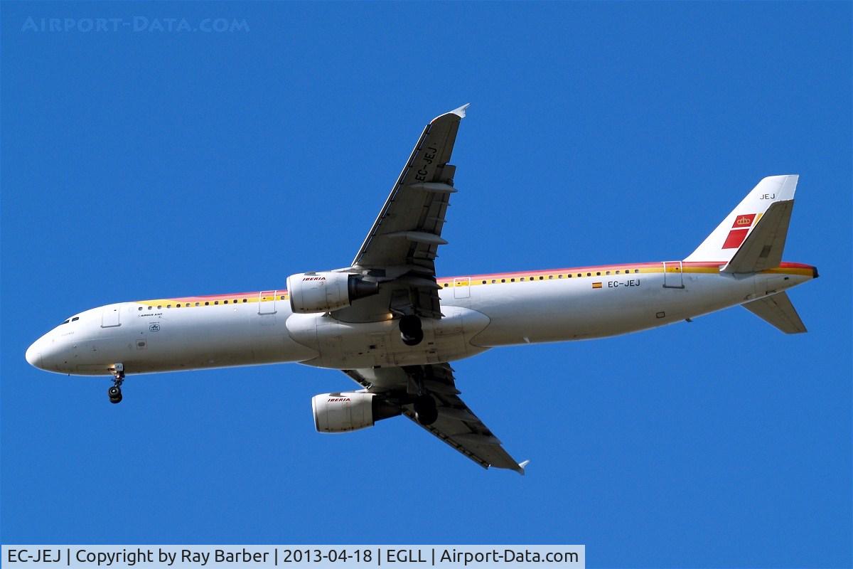 EC-JEJ, 2005 Airbus A321-211 C/N 2381, Airbus A321-211 [2381] (Iberia) Home~G 18/04/2013
