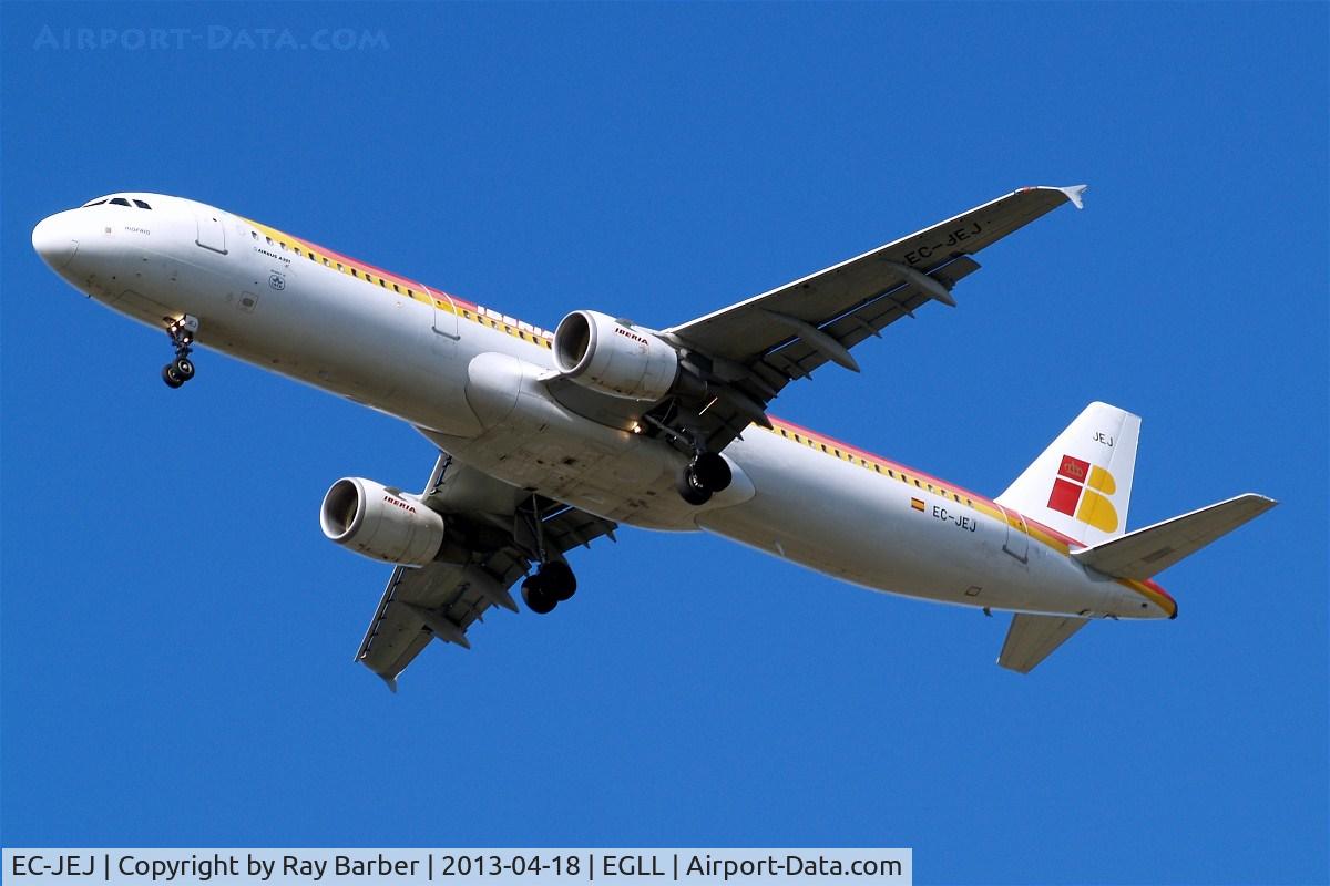 EC-JEJ, 2005 Airbus A321-211 C/N 2381, Airbus A321-211 [2381] (Iberia) Home~G 18/04/2013