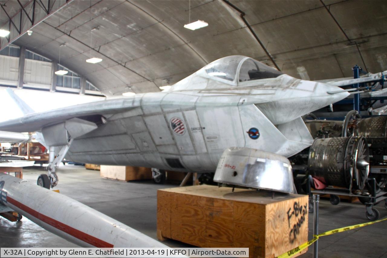 X-32A, 2000 Boeing Joint Strike Fighter C/N CDA1, In the restoration facility