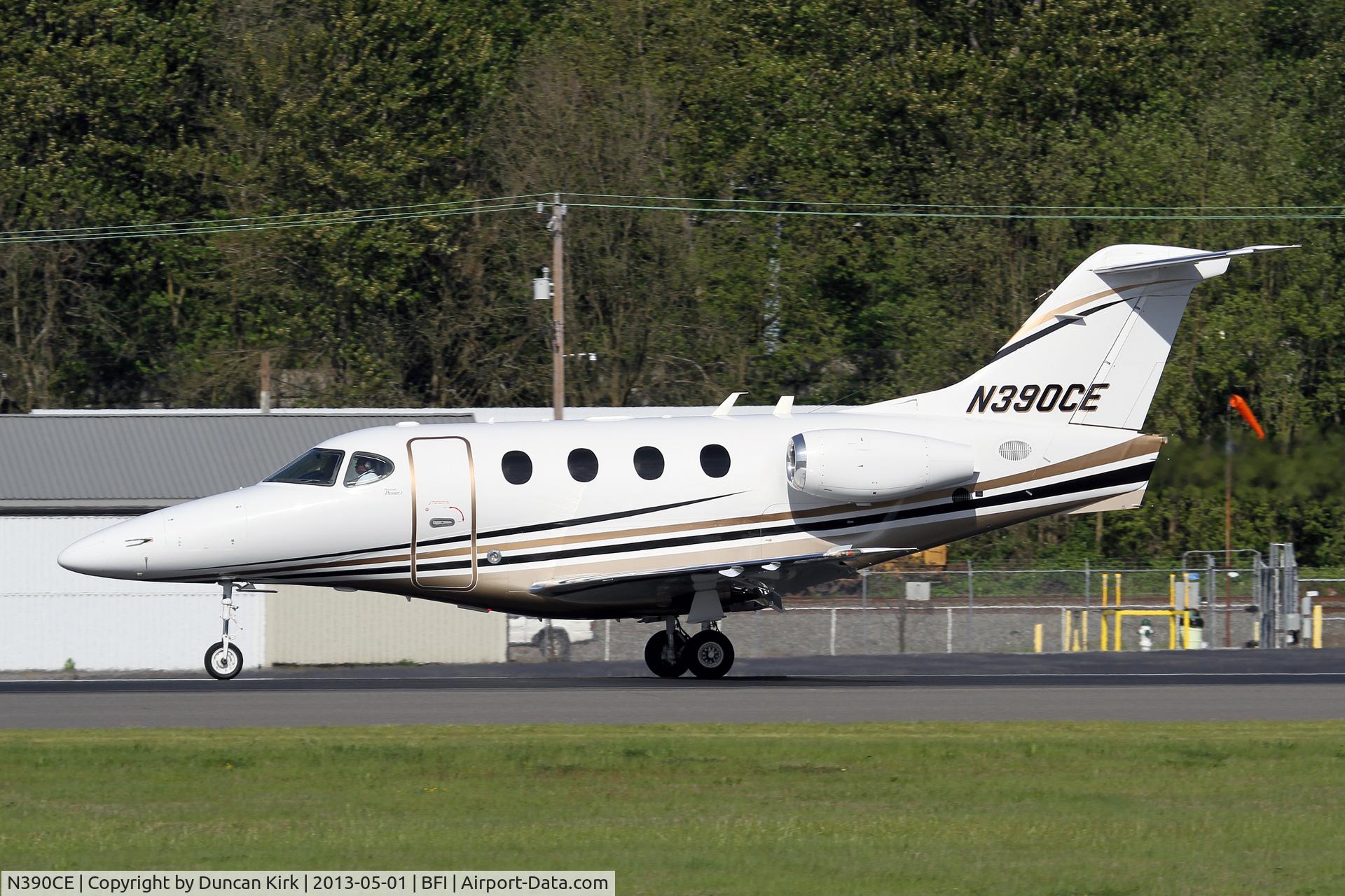 N390CE, 2002 Raytheon Aircraft Company 390 C/N RB-40, BFI departure