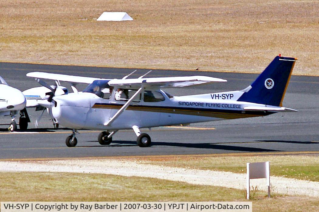 VH-SYP, Cessna 172R C/N 17280357, Cessna 172R Skyhawk [172-80357] (Singapore Flying College) Perth-Jandakot~VH 30/03/2007