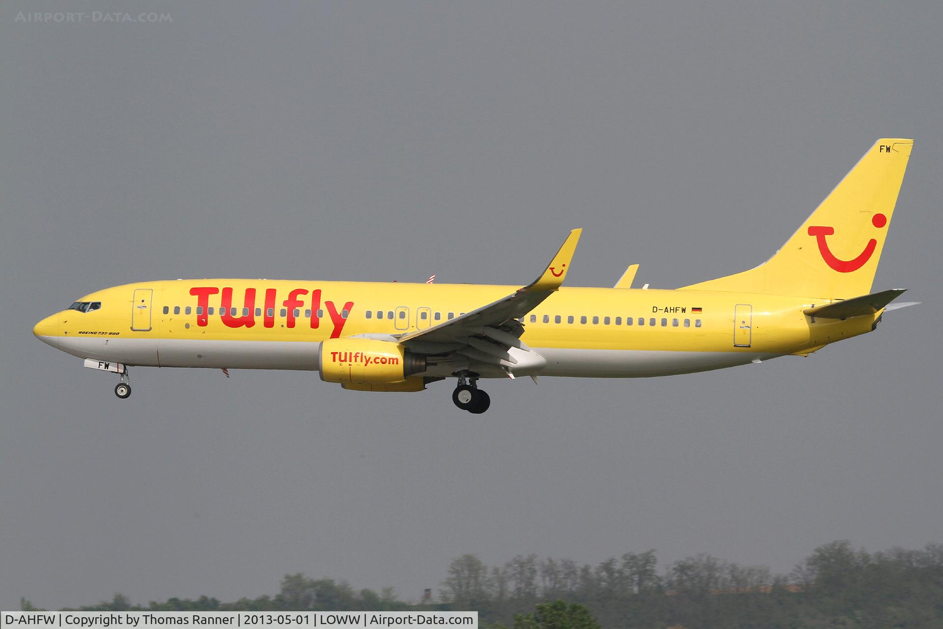 D-AHFW, 2001 Boeing 737-8K5 C/N 30882, Tui Fly Boeing 737