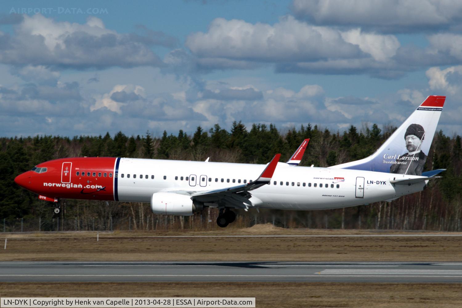 LN-DYK, 2011 Boeing 737-8JP C/N 39046, Norwegian Air Shuttle Boeing 737-800 about to touch down at Stockholm Arlanda airport, Sweden.