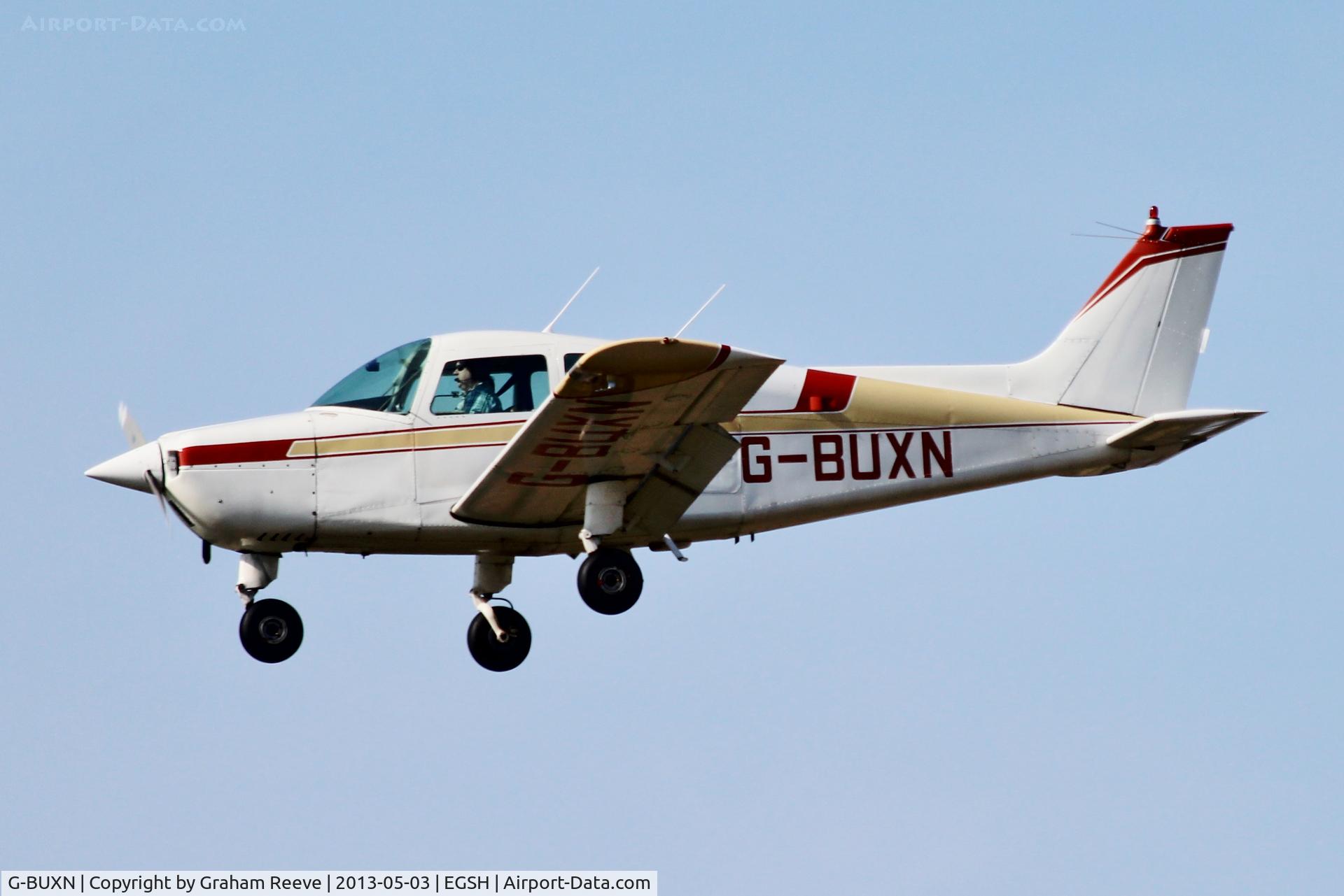 G-BUXN, 1976 Beech C23 Sundowner 180 Sundowner 180 C/N M-1752, About to land.