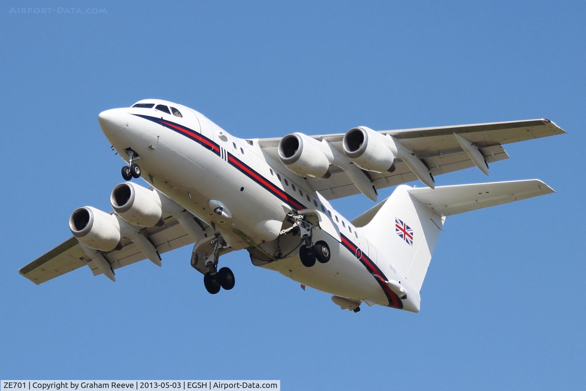 ZE701, 1985 British Aerospace BAe.146 CC.2 C/N E1029, In bound to Norwich.