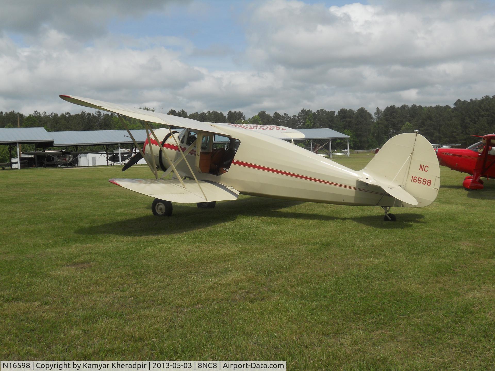 N16598, 1936 Waco YKS-6 C/N 4522, Visiting Durham NC